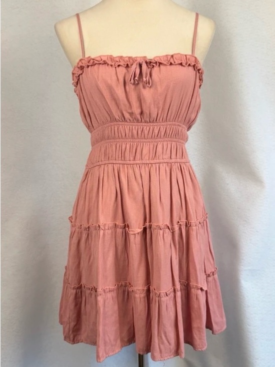 Trixxi Dresses & Skirts - Trixxi Dusty Rose Smocked Waist Ruffle Mini Dress L Francesca's Boho